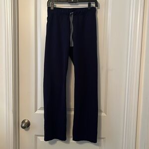 Figs Livingston straight leg scrub pants